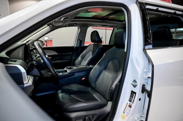 Toyota Grand Highlander  2024