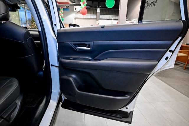 Toyota Grand Highlander  2024