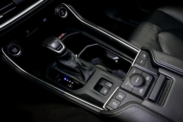 Toyota Grand Highlander  2024