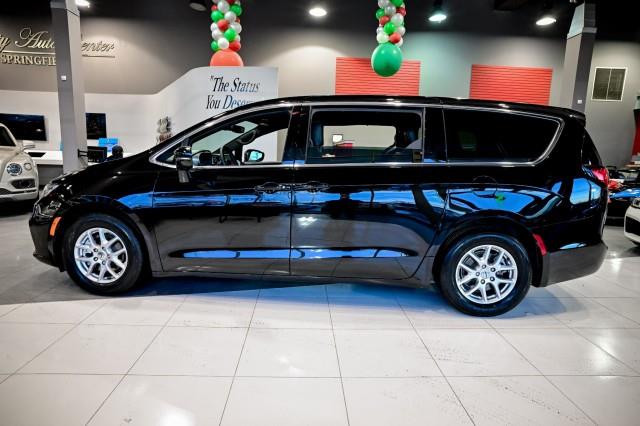 Chrysler Pacifica  2025
