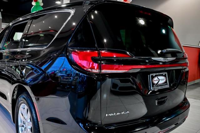 Chrysler Pacifica  2025