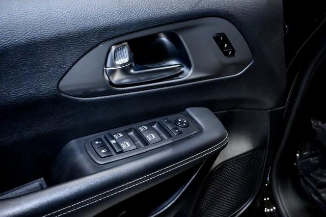 Chrysler Pacifica  2025