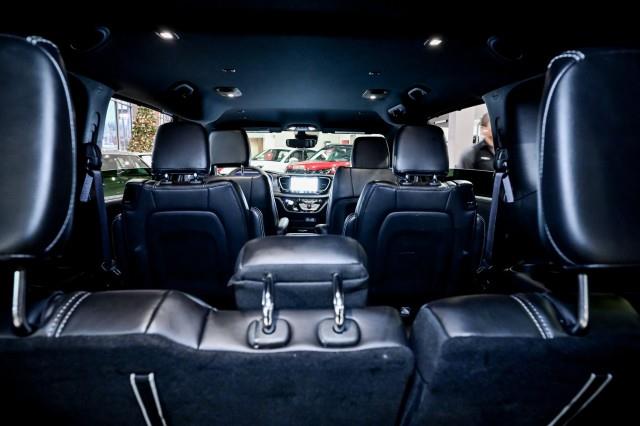 Chrysler Pacifica  2025