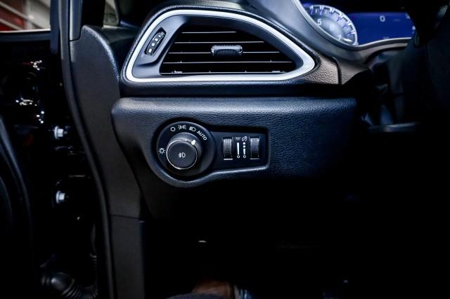 Chrysler Pacifica  2025