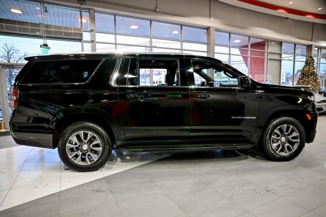 Chevrolet Suburban  2023