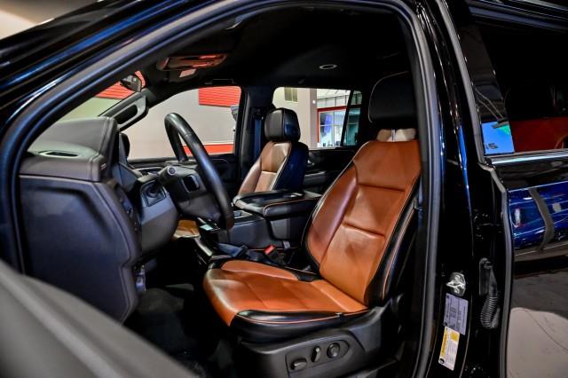 Chevrolet Suburban  2023