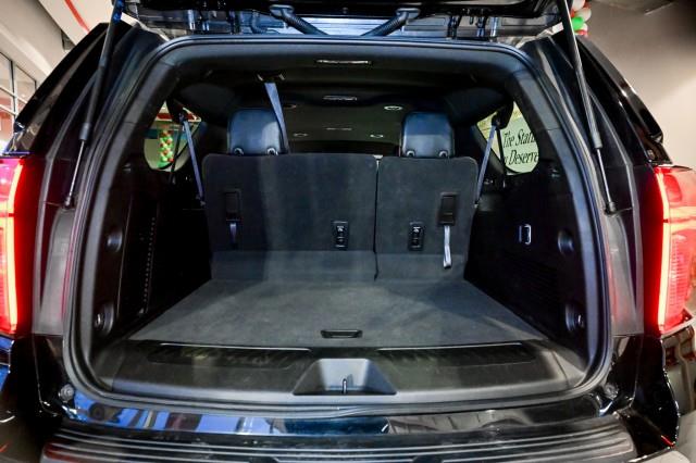 Chevrolet Suburban  2023