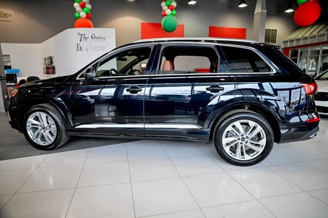 Audi Q7  2021