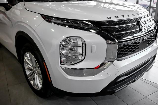 Mitsubishi Outlander  2024