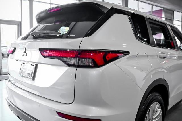 Mitsubishi Outlander  2024