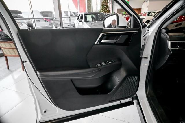 Mitsubishi Outlander  2024