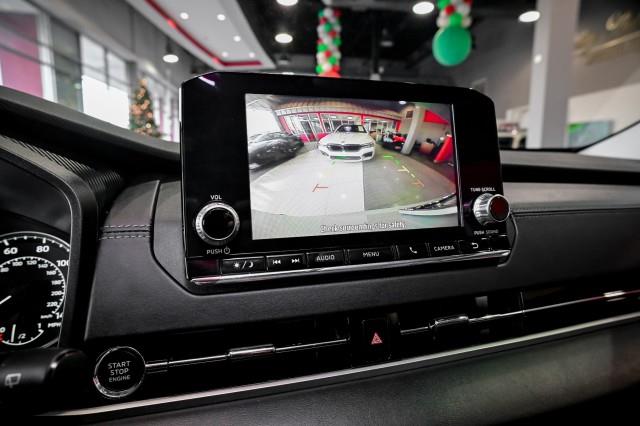 Mitsubishi Outlander  2024