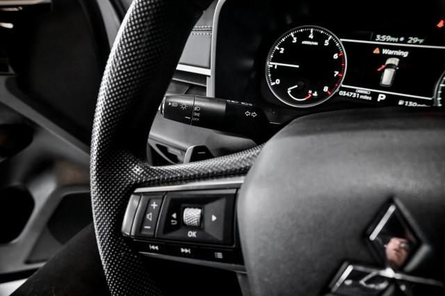 Mitsubishi Outlander  2024