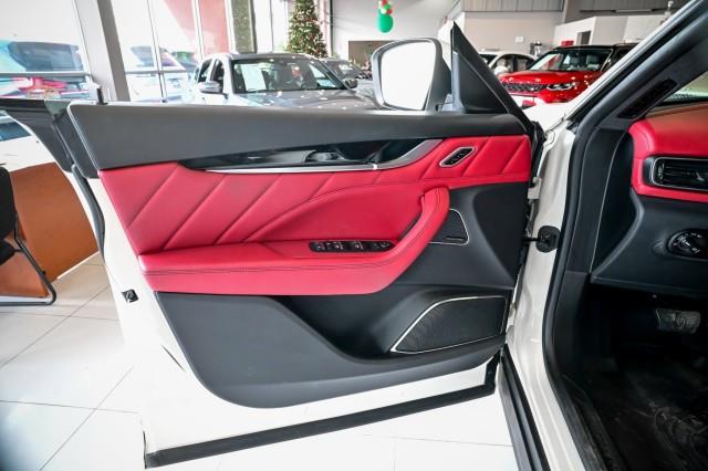 Maserati Levante  2022