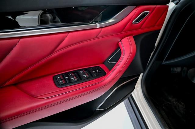 Maserati Levante  2022