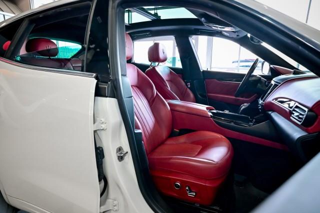 Maserati Levante  2022