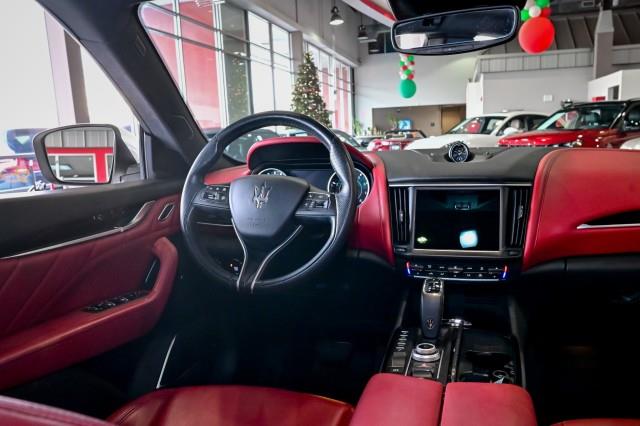 Maserati Levante  2022