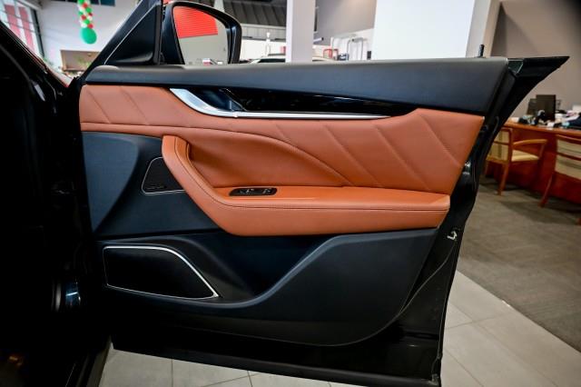 Maserati Levante  2022