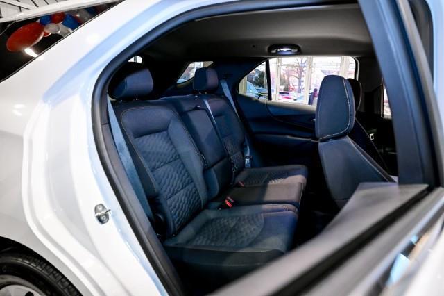 Chevrolet Equinox  2021