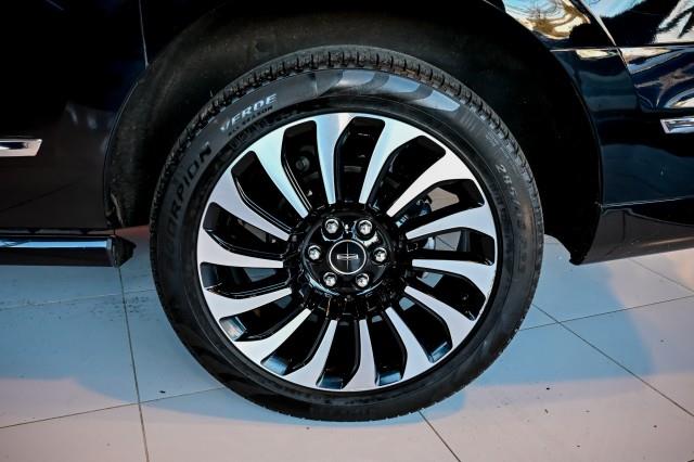 Lincoln Navigator  2022