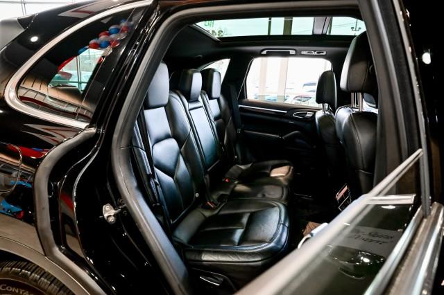 Porsche Cayenne  2016