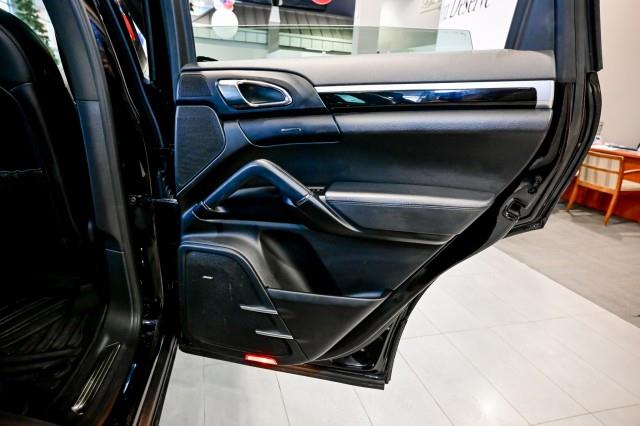 Porsche Cayenne  2016