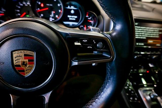 Porsche Cayenne  2016