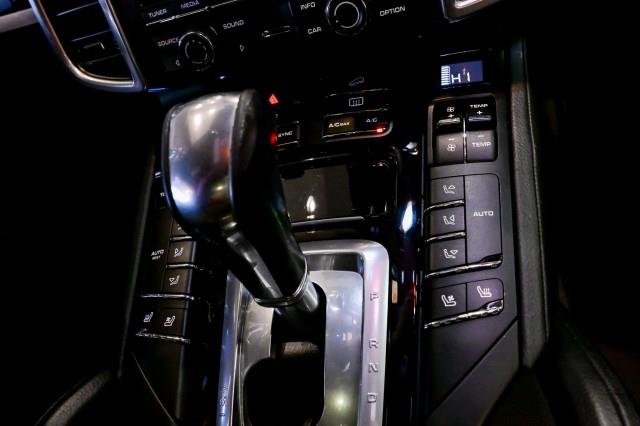 Porsche Cayenne  2016