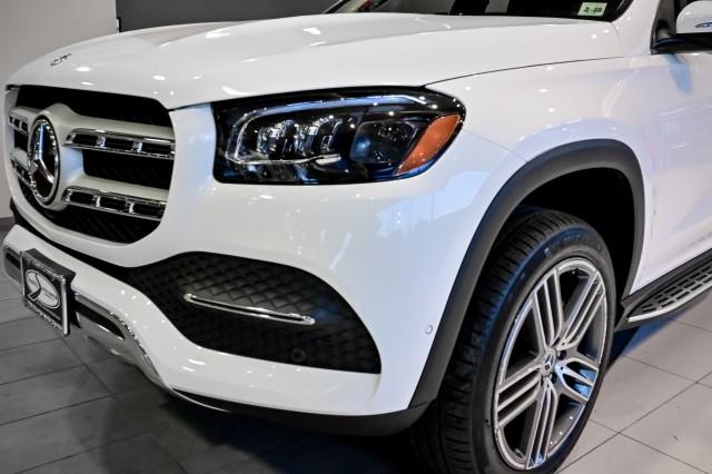 Mercedes-Benz GLS-Class  2023