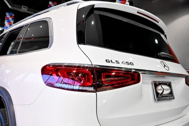 Mercedes-Benz GLS-Class  2023