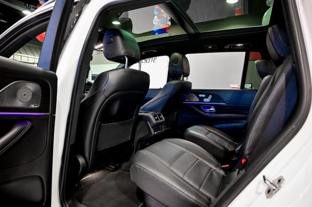 Mercedes-Benz GLS-Class  2023