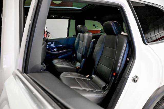 Mercedes-Benz GLS-Class  2023