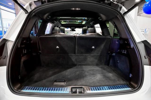 Mercedes-Benz GLS-Class  2023