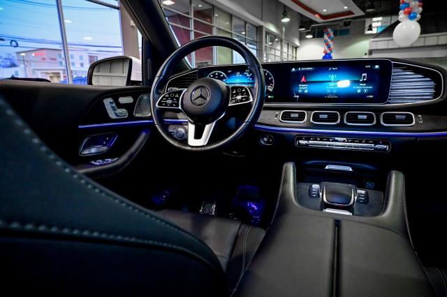 Mercedes-Benz GLS-Class  2023