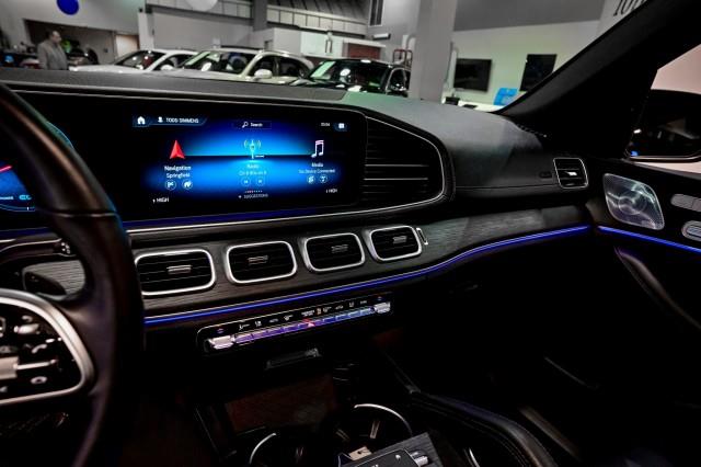 Mercedes-Benz GLS-Class  2023