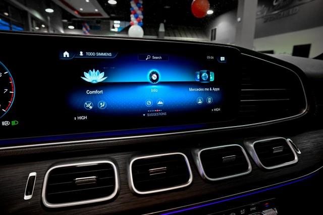 Mercedes-Benz GLS-Class  2023