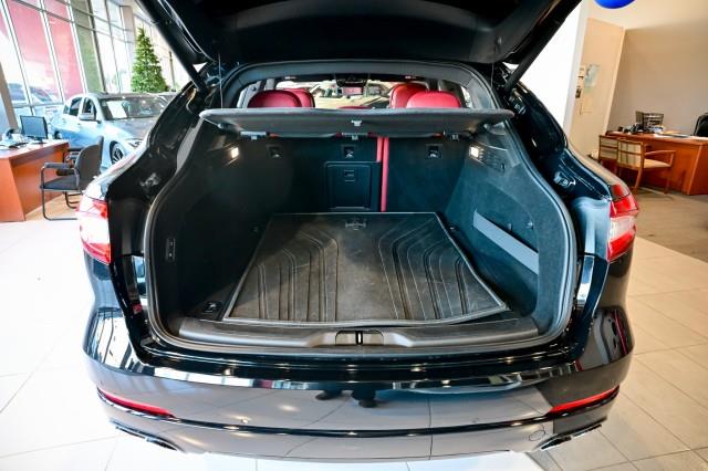 Maserati Levante  2020