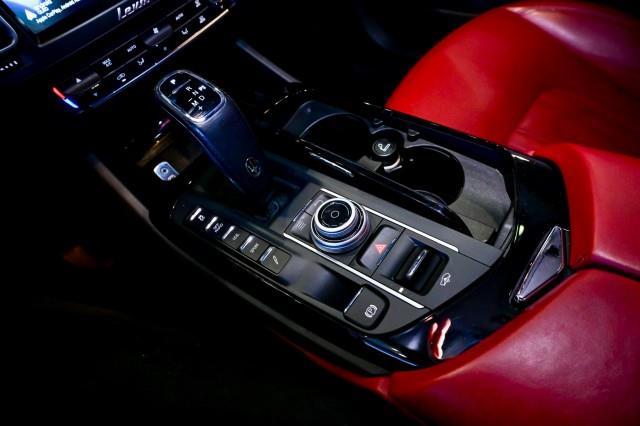 Maserati Levante  2020