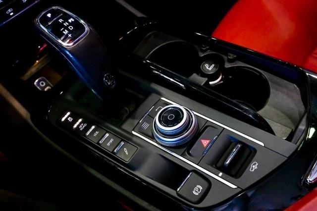 Maserati Levante  2020