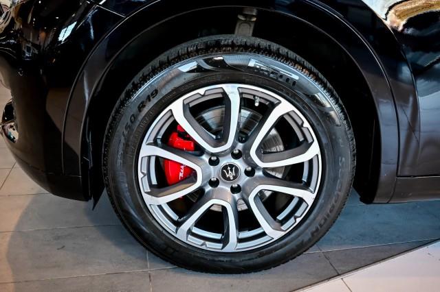 Maserati Levante  2020