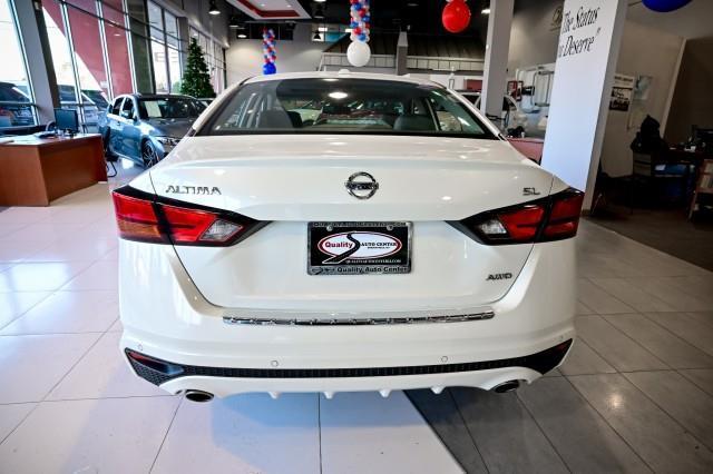 Nissan Altima  2019
