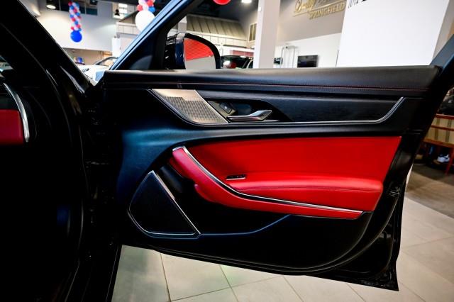 Jaguar XF-Series  2024