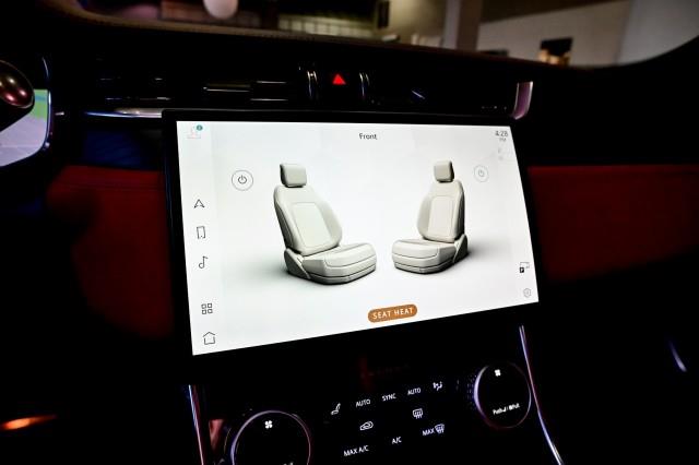 Jaguar XF-Series  2024