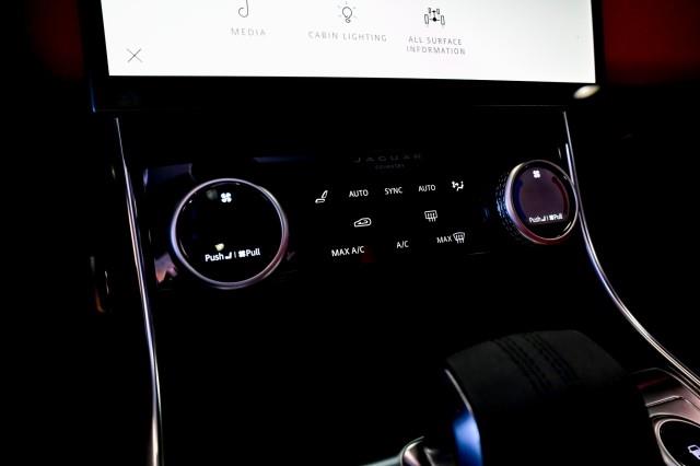 Jaguar XF-Series  2024