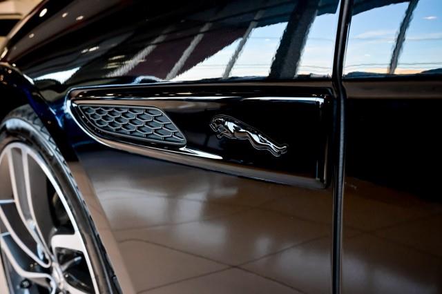 Jaguar XF-Series  2024