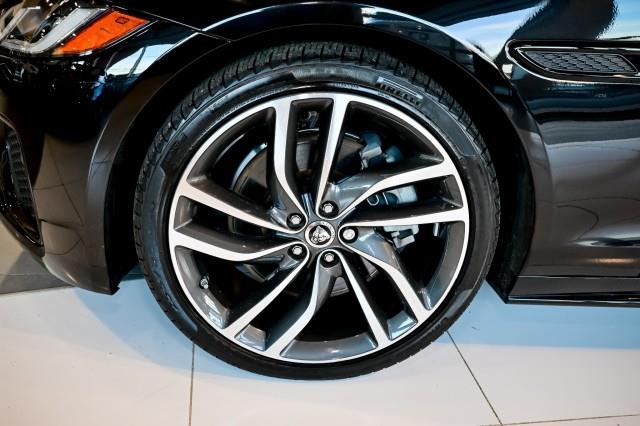 Jaguar XF-Series  2024