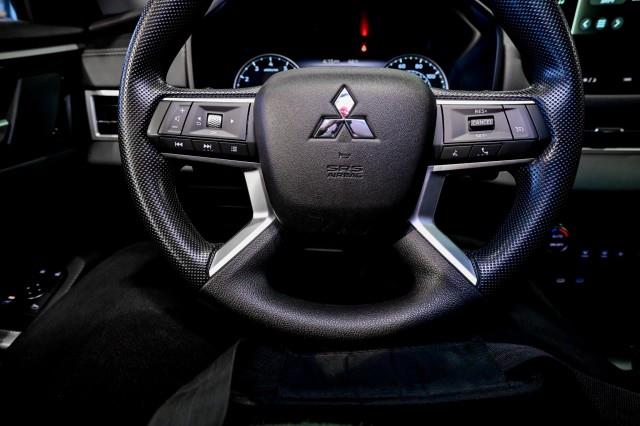 Mitsubishi Outlander  2025