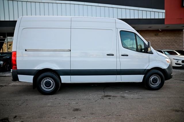 Mercedes-Benz Sprinter  2023