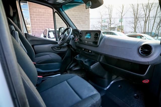 Mercedes-Benz Sprinter  2023