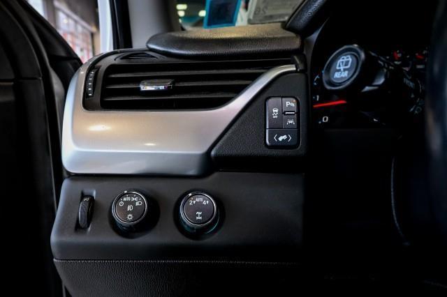 Chevrolet Tahoe  2017